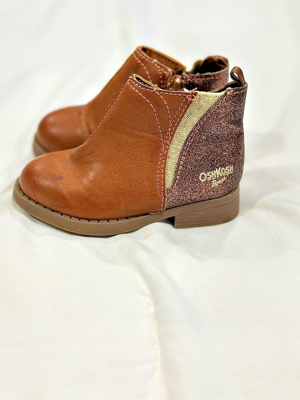 OshKosh Brown Ankle Boots size 5